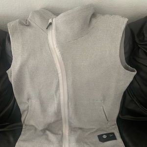 Adidas James Harden sleeveless jacket limited edition.